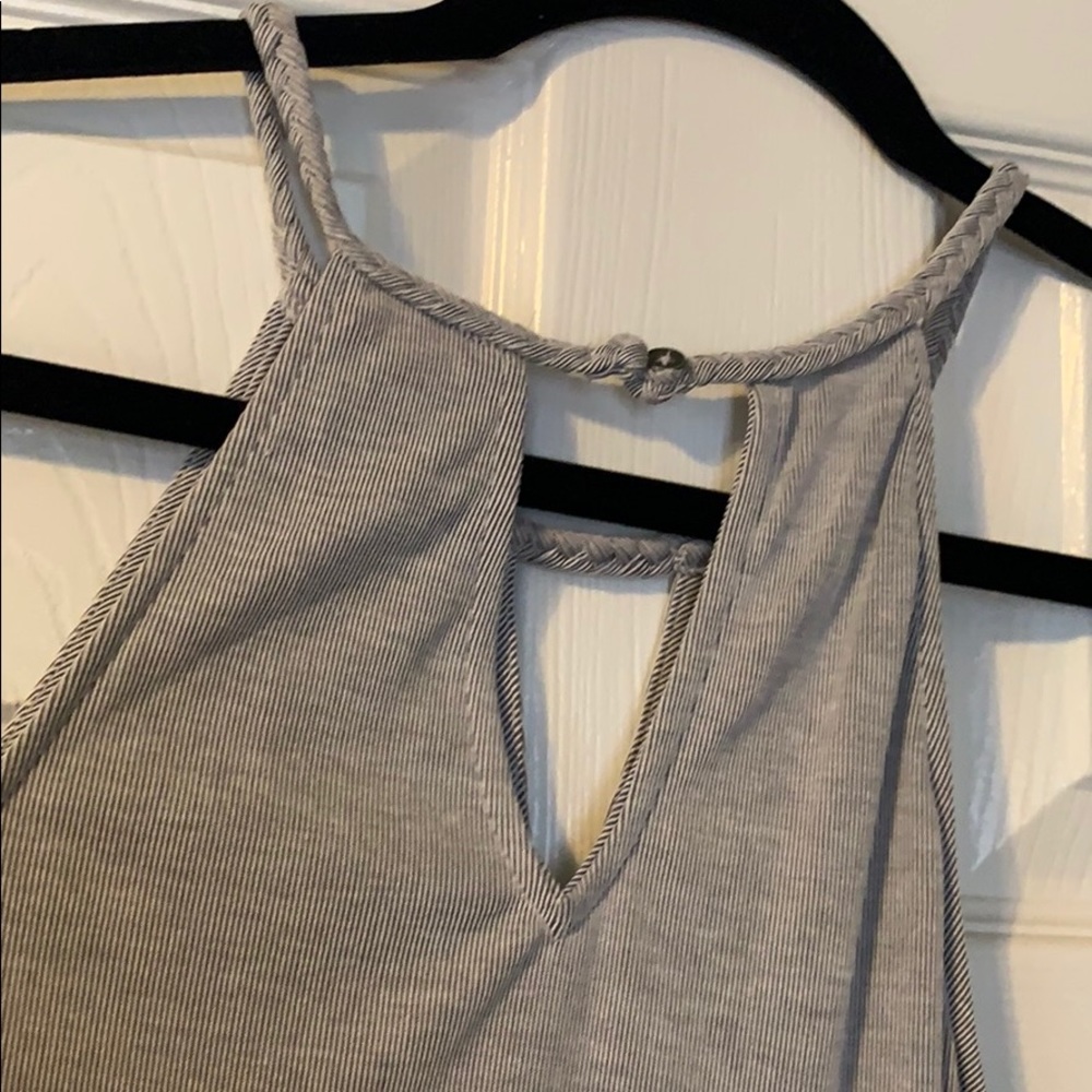 Top - Picture 3 of 4